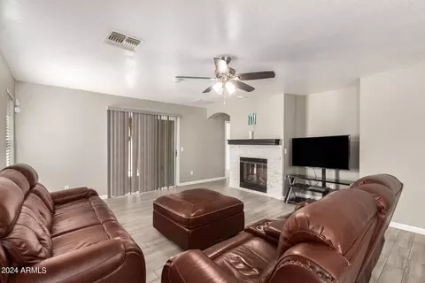 Living - 7221 W Globe Ave, Phoenix, AZ 85043 photo 1 of 2