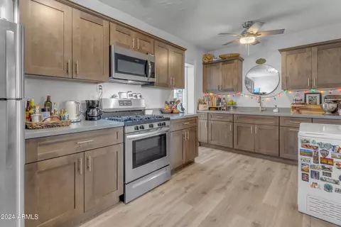 227 S First St, Globe, AZ 85501 photo 14