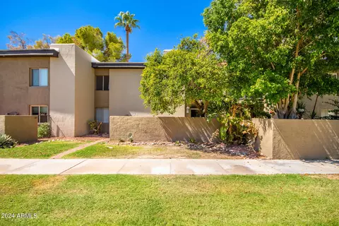 4201 E Camelback Rd #35, Phoenix, AZ 85018 photo 33