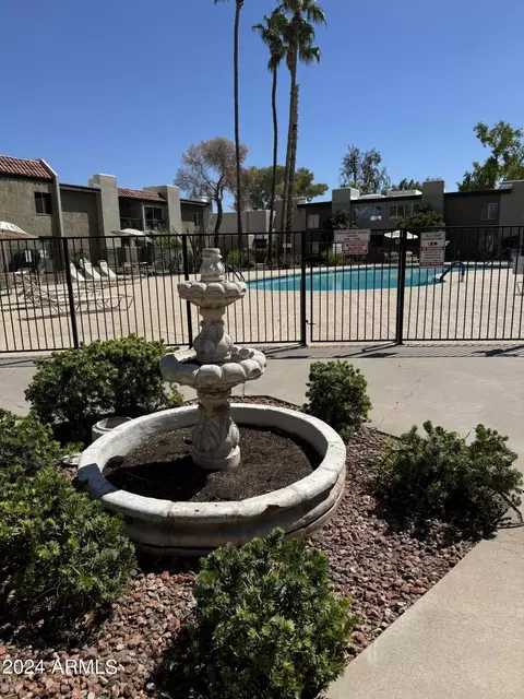 4201 E Camelback Rd #35, Phoenix, AZ 85018 photo 30