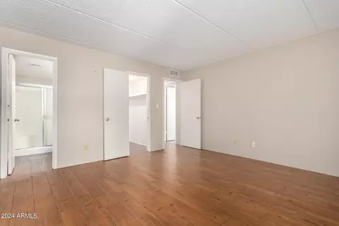 4201 E Camelback Rd #35, Phoenix, AZ 85018 photo 21