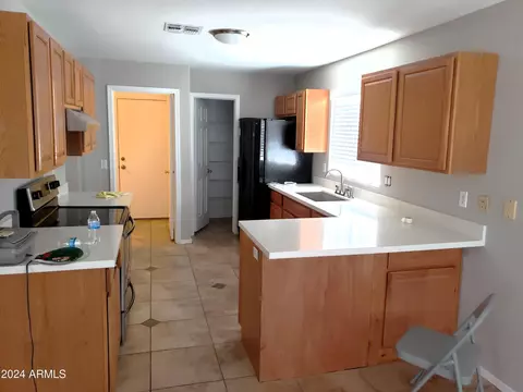 1436 E Hidalgo Ave, Phoenix, AZ 85040 photo 4