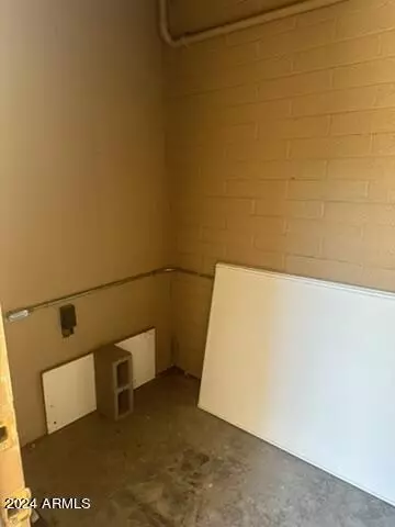 4619 E Southgate Ave, Phoenix, AZ 85040 photo 17