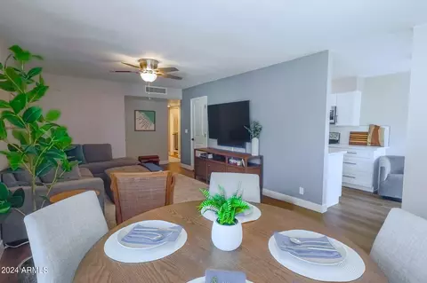 5611 S Doubloon Ct #E, Tempe, AZ 85283 photo 6