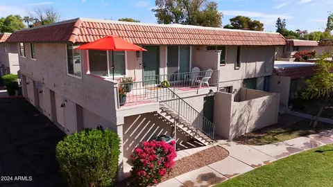 5611 S Doubloon Ct #E, Tempe, AZ 85283 photo 2