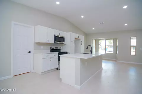 601 E Muriel Dr, Phoenix, AZ 85022 photo 7
