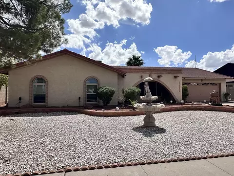 5113 W Harmont Dr, Glendale, AZ 85302