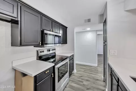3313 N 68th St #126, Scottsdale, AZ 85251