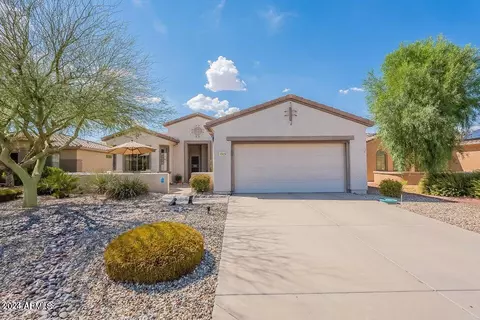 16426 W Salado Creek Dr, Surprise, AZ 85387