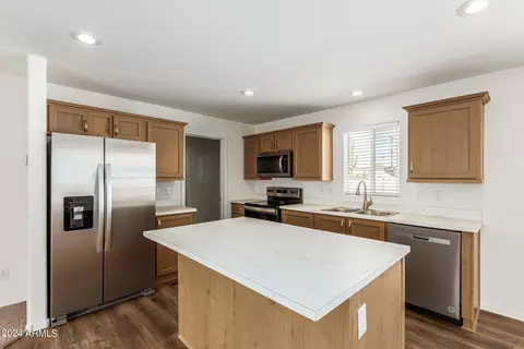 11412 E 6th Ave, Apache Junction, AZ 85120