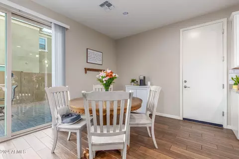 9804 E Axle Ave, Mesa, AZ 85212 photo 12