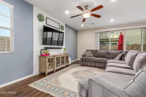 9804 E Axle Ave, Mesa, AZ 85212 photo 11