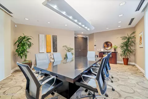 2211 E Camelback Rd #702, Phoenix, AZ 85016 photo 38