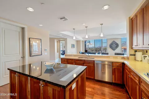 2211 E Camelback Rd #702, Phoenix, AZ 85016 photo 23