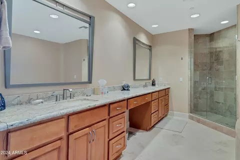 2211 E Camelback Rd #702, Phoenix, AZ 85016 photo 33
