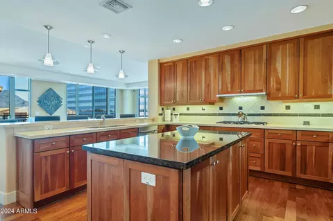 2211 E Camelback Rd #702, Phoenix, AZ 85016 photo 24
