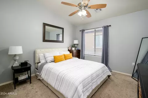 2250 E Deer Valley Dr #63, Phoenix, AZ 85024