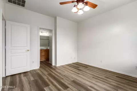 3771 E Sebastian Ln, Gilbert, AZ 85297 photo 8