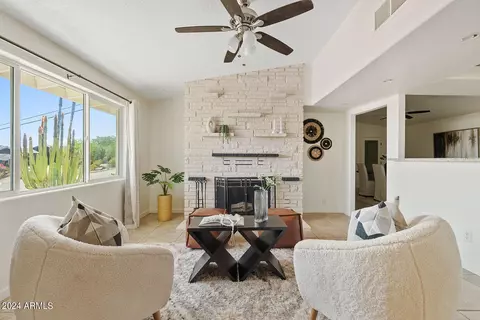 2604 E Joan D Arc Ave, Phoenix, AZ 85032