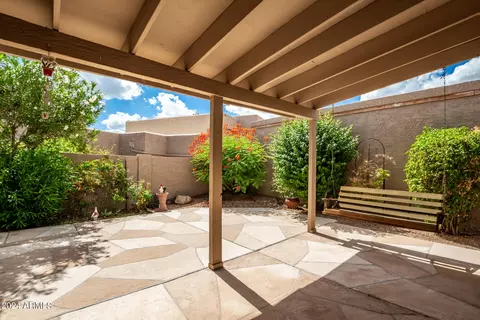 4045 E Columbine Dr, Phoenix, AZ 85032 photo 4