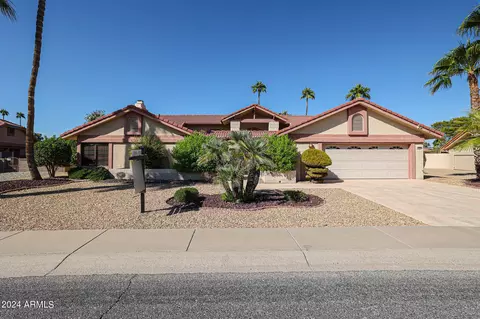 13302 W Serenade Cir, Sun City West, AZ 85375