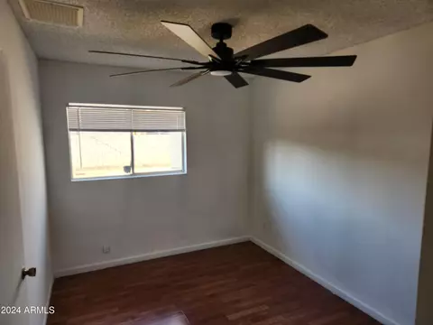 4132 W Echo Ln, Phoenix, AZ 85051 photo 18