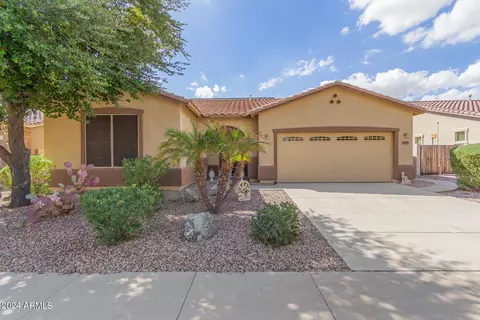 18009 W Ivy Ln, Surprise, AZ 85388