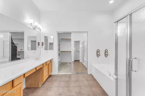 2012 E Valencia Dr, Phoenix, AZ 85042 photo 21