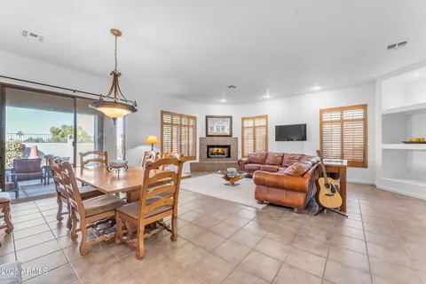 2012 E Valencia Dr, Phoenix, AZ 85042 photo 13