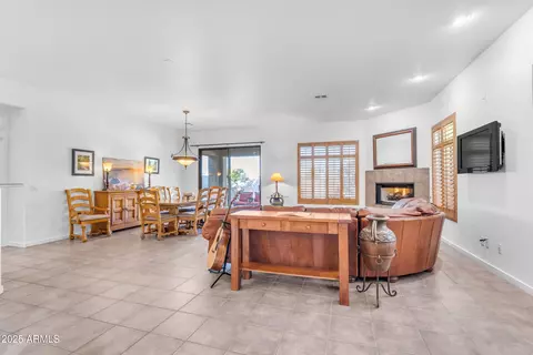 2012 E Valencia Dr, Phoenix, AZ 85042 photo 7