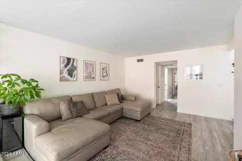 Other - 1036 E Sahuaro Dr, Phoenix, AZ 85020 photo 4 of 9