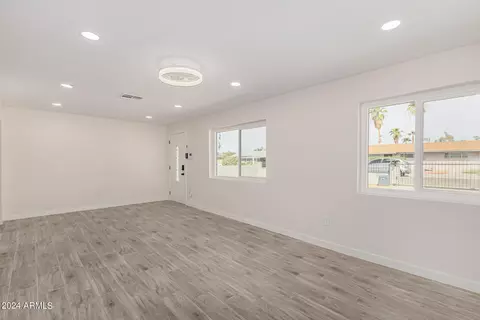2049 E Orange St, Tempe, AZ 85281 photo 13