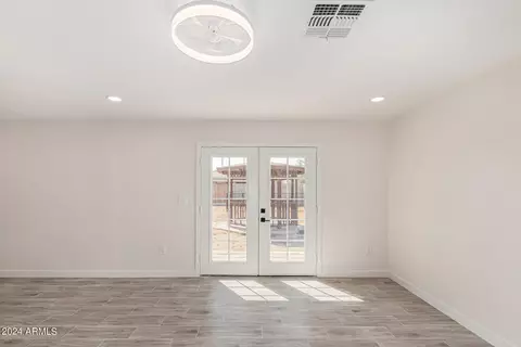 2049 E Orange St, Tempe, AZ 85281 photo 17