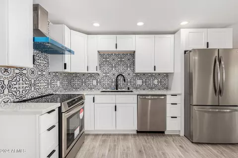 2049 E Orange St, Tempe, AZ 85281