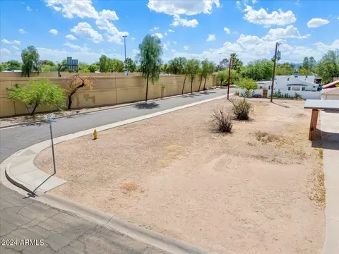 1725 E Roma Ave #11, Phoenix, AZ 85016 photo 5