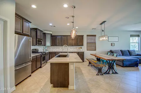 2042 E Flintlock Dr, Gilbert, AZ 85298 photo 7