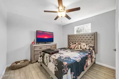 2231 E Nancy Ln, Phoenix, AZ 85042 photo 11