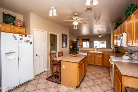 3804 E County Down Dr, Chandler, AZ 85249 photo 11