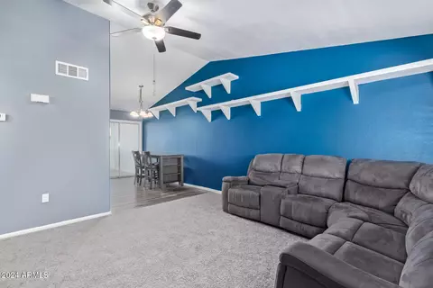 461 W Holmes Ave #344, Mesa, AZ 85210