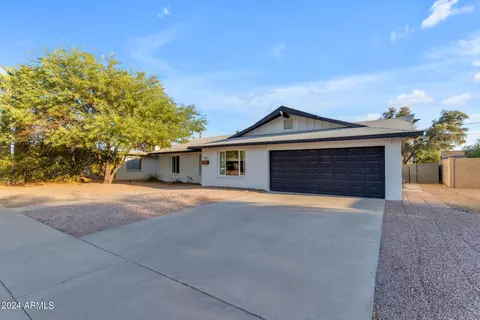 1411 E Campus Dr, Tempe, AZ 85282 photo 4