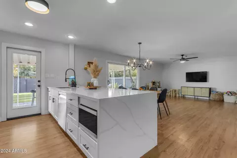 1411 E Campus Dr, Tempe, AZ 85282 photo 24