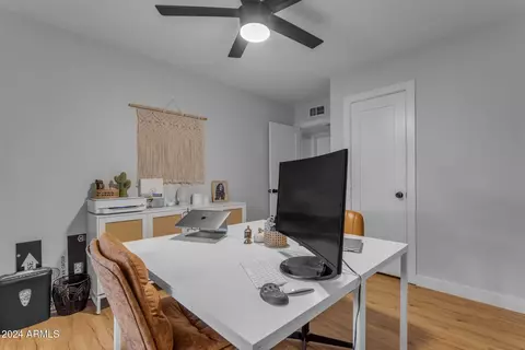 1411 E Campus Dr, Tempe, AZ 85282 photo 39