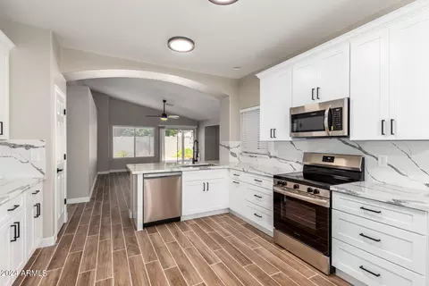 3950 E Pinon Ct, Gilbert, AZ 85234