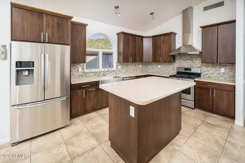 1734 E Samuel Dr, Phoenix, AZ 85024 photo 10