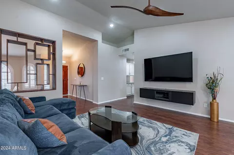 123 E Maria Ln, Tempe, AZ 85284 photo 13