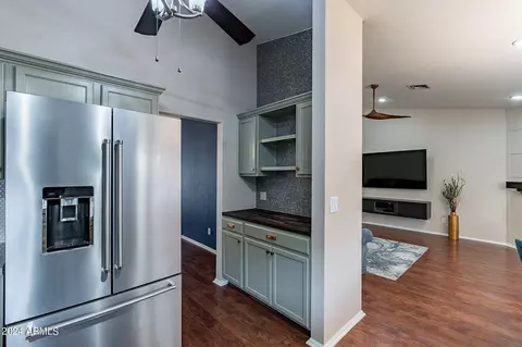 123 E Maria Ln, Tempe, AZ 85284 photo 9