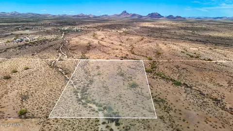 0 W Olesen Rd 5 Acres -- #87, Wittmann, AZ 85361