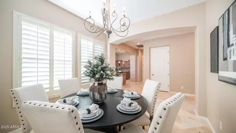 4137 E Sourwood Dr, Gilbert, AZ 85298 photo 6