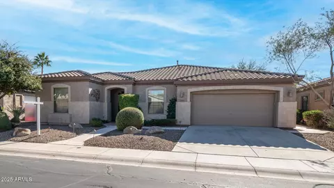 4137 E Sourwood Dr, Gilbert, AZ 85298 photo 3