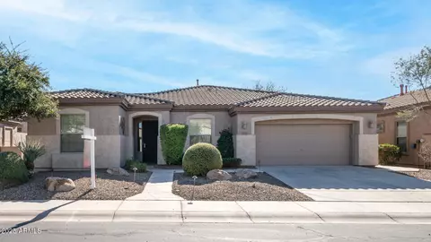 4137 E Sourwood Dr, Gilbert, AZ 85298 photo 2
